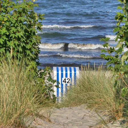 Gorgeous In Altenkirchen (Mecklenburg-Vorpommern)