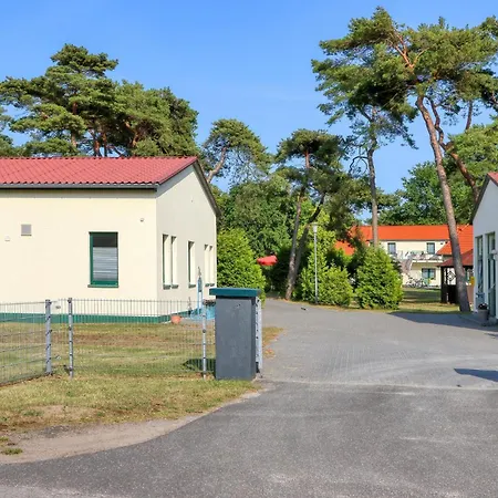 Gorgeous In Apartment Altenkirchen (Mecklenburg-Vorpommern)